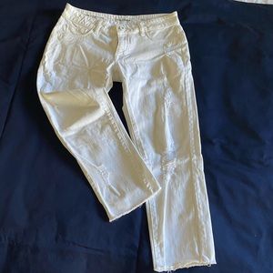 DL1961 Riley Boyfriend Cropped White Distressed Denim